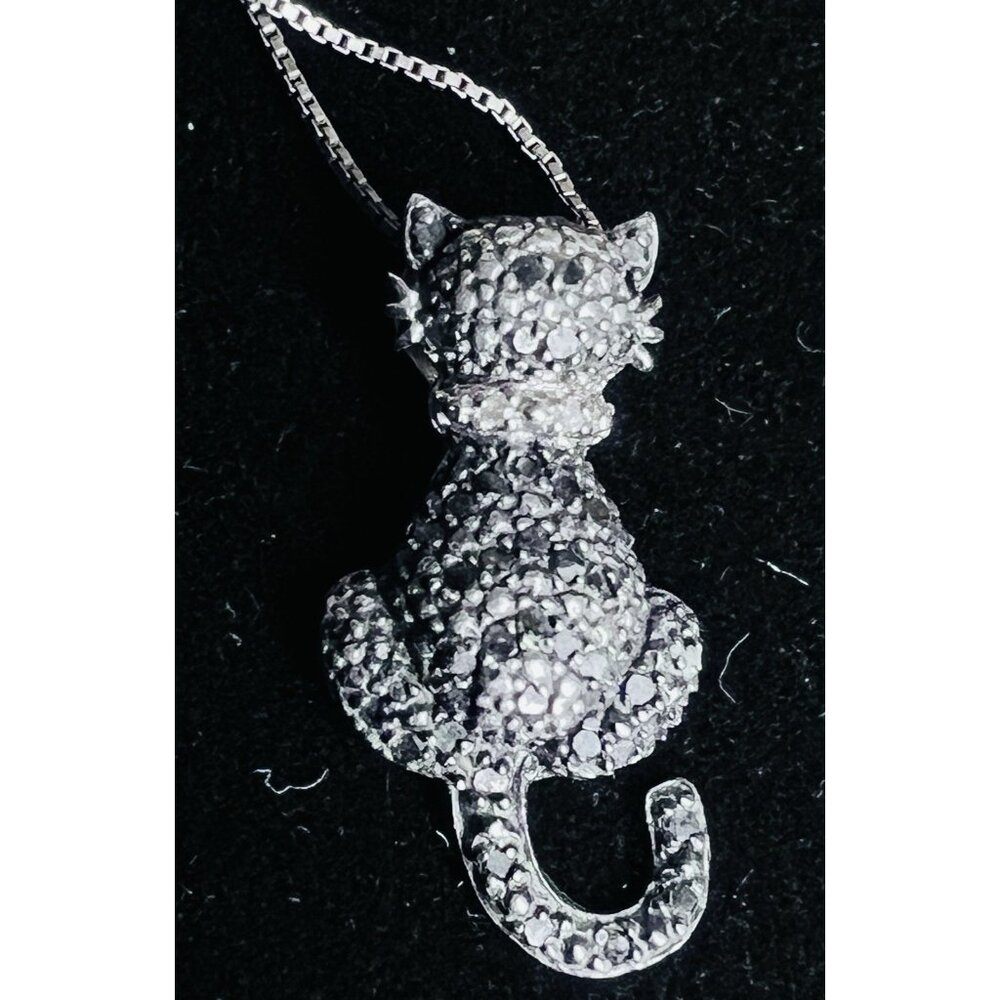 Vintage Sterling Silver Black Onyx and Marcasite Cat Pendant on 18" Necklace